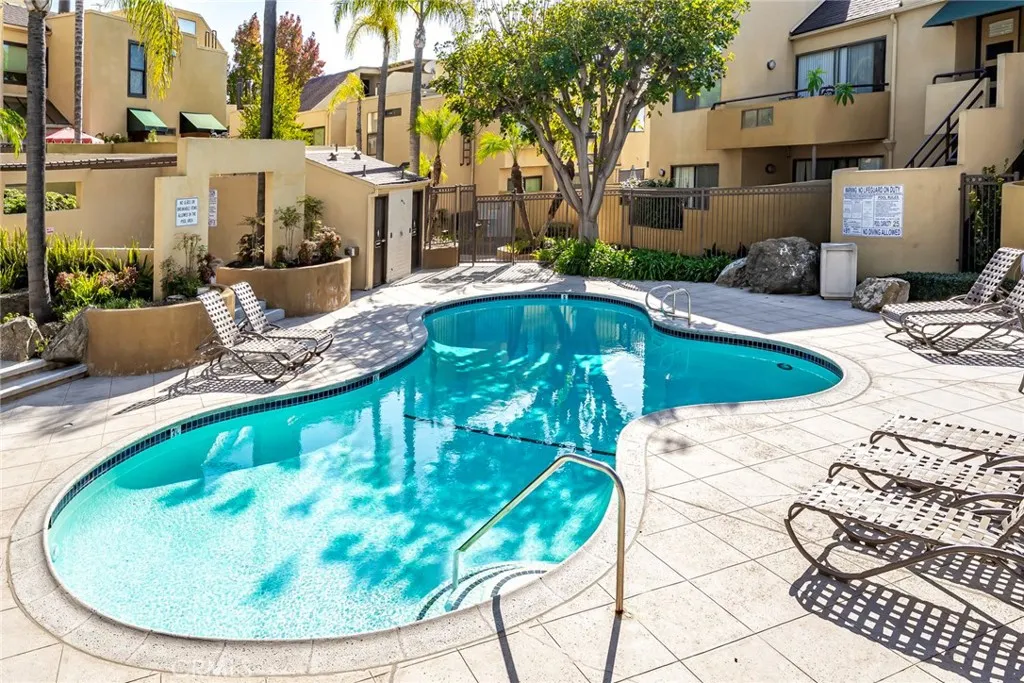 25712 Le Parc 48, Lake Forest, California 92630 home-pic-28