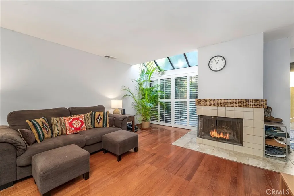25712 Le Parc 48, Lake Forest, California 92630 home-pic-1