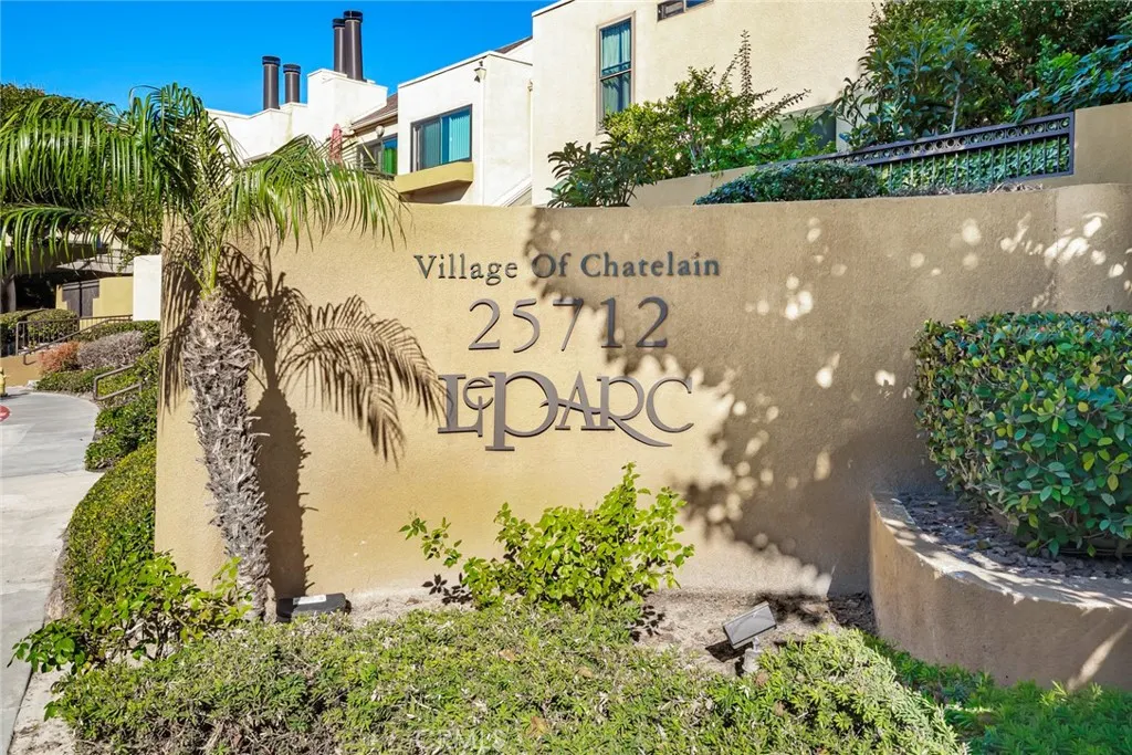 25712 Le Parc 48, Lake Forest, California 92630 home-pic-26
