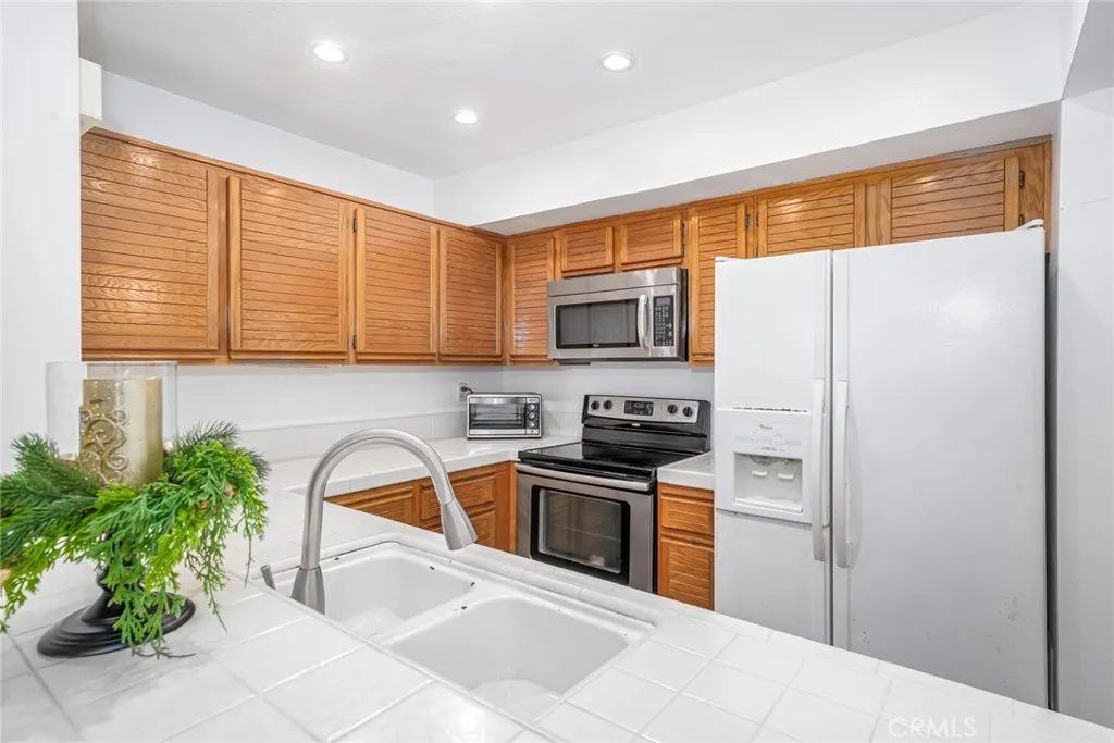 25712 Le Parc 48, Lake Forest, California 92630 home-pic-8