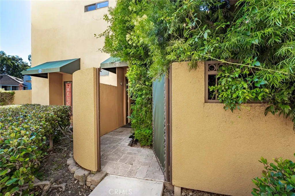 25712 Le Parc 48, Lake Forest, California 92630 home-pic-21