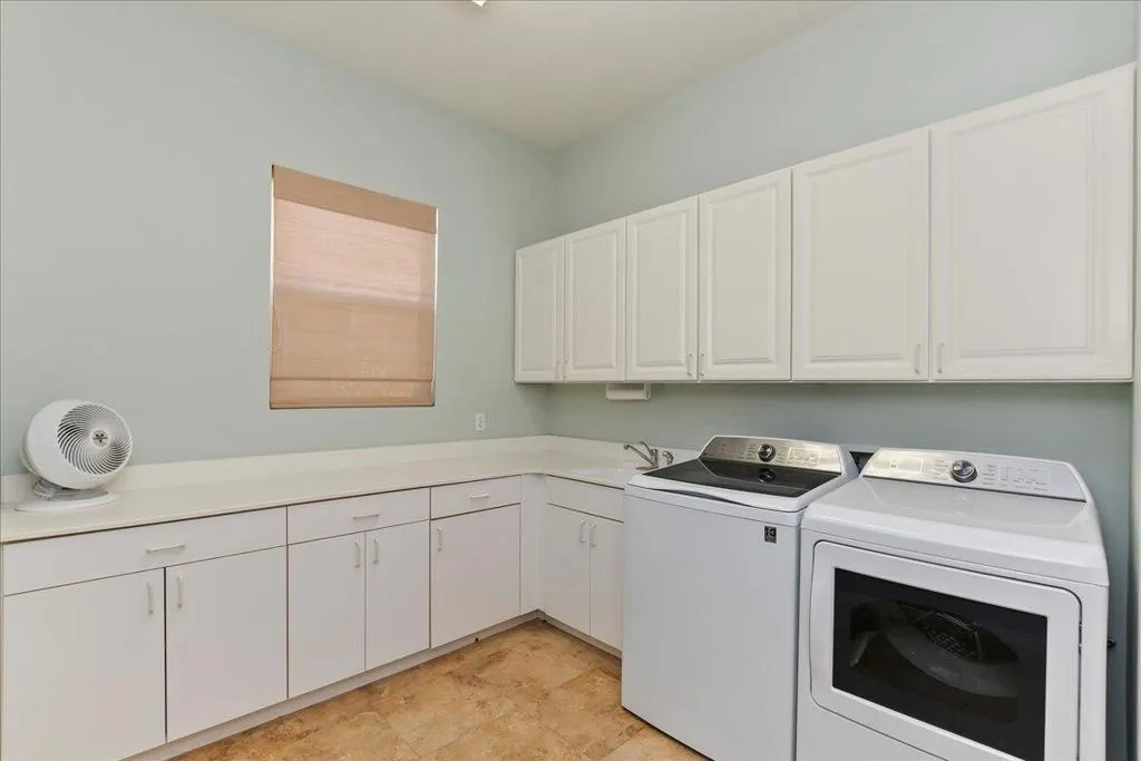 78638 Sunrise Canyon Avenue, Palm Desert, California 92211 home-pic-24