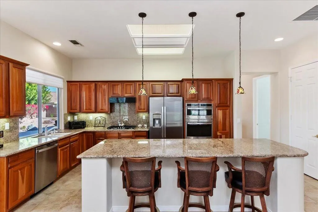 78638 Sunrise Canyon Avenue, Palm Desert, California 92211 home-pic-11