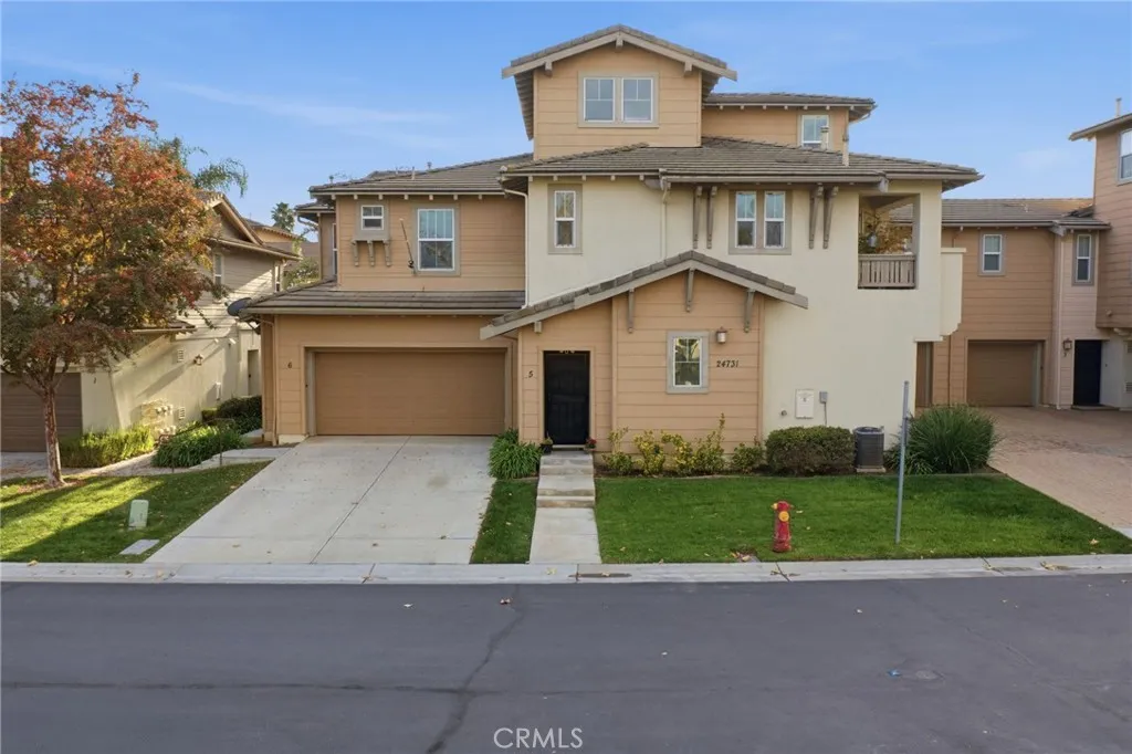 24731 Valleywalk Street 5, Murrieta, California 92562 home-pic-0