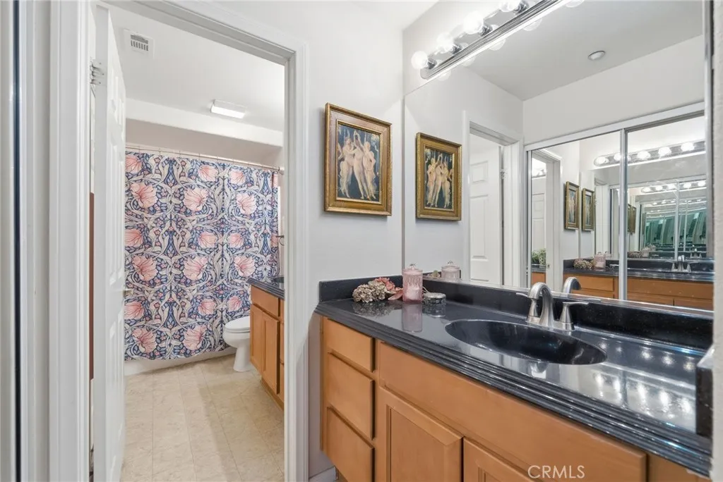 24731 Valleywalk Street 5, Murrieta, California 92562 home-pic-17