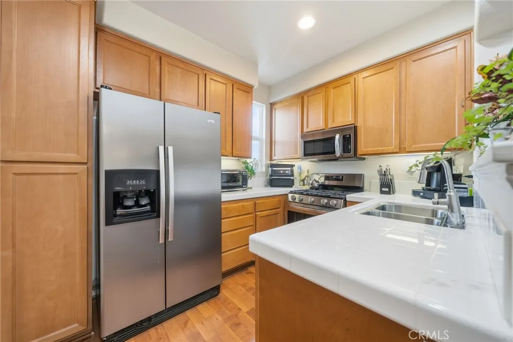 24731 Valleywalk Street 5, Murrieta, California 92562 home-pic-13