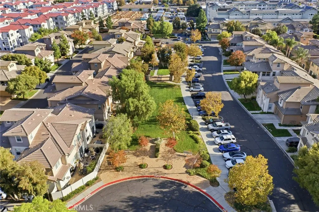 24731 Valleywalk Street 5, Murrieta, California 92562 home-pic-29