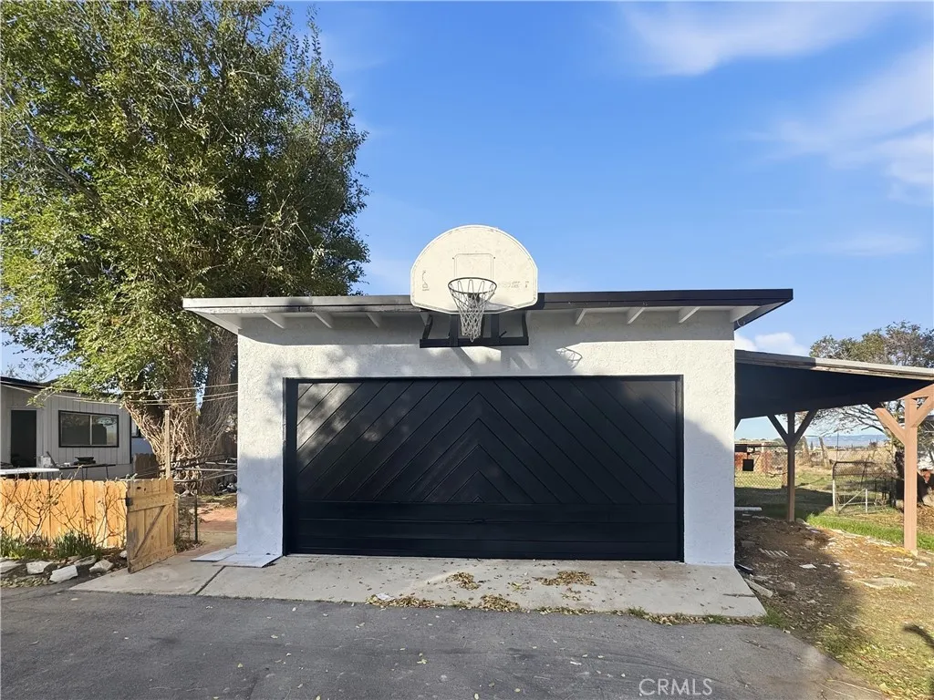 41809 22nd St W, Palmdale, California 93551 home-pic-33