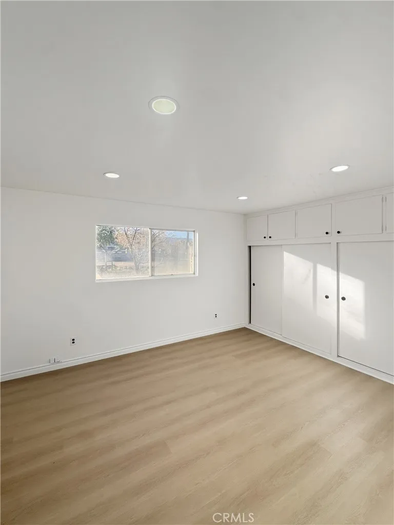 41809 22nd St W, Palmdale, California 93551 home-pic-8