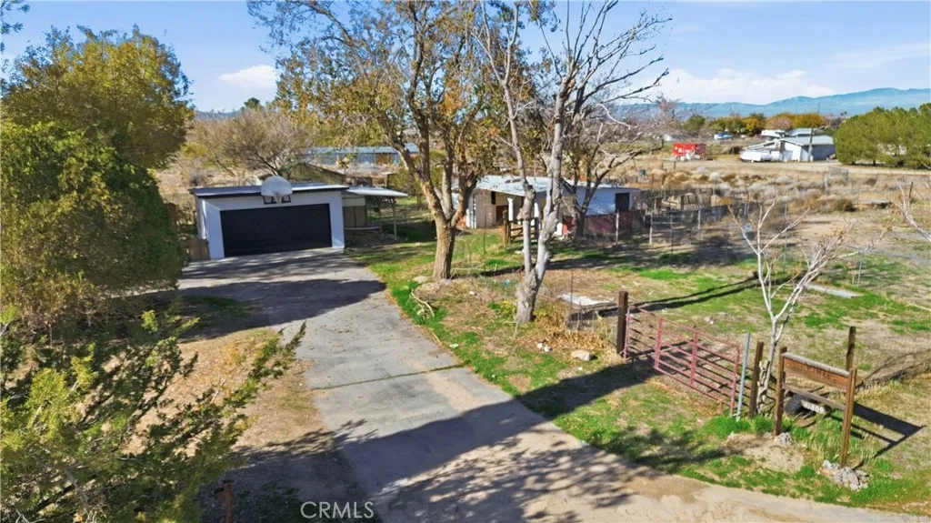 41809 22nd St W, Palmdale, California 93551 home-pic-47