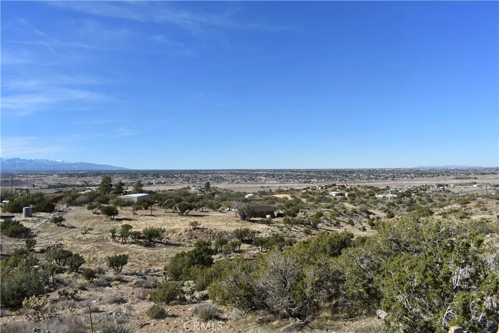 20511 Memory, Apple Valley, California 92308 home-pic-7