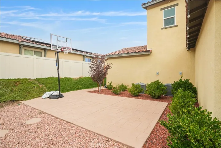 3936 Saddle Drive, Palmdale, California 93551
