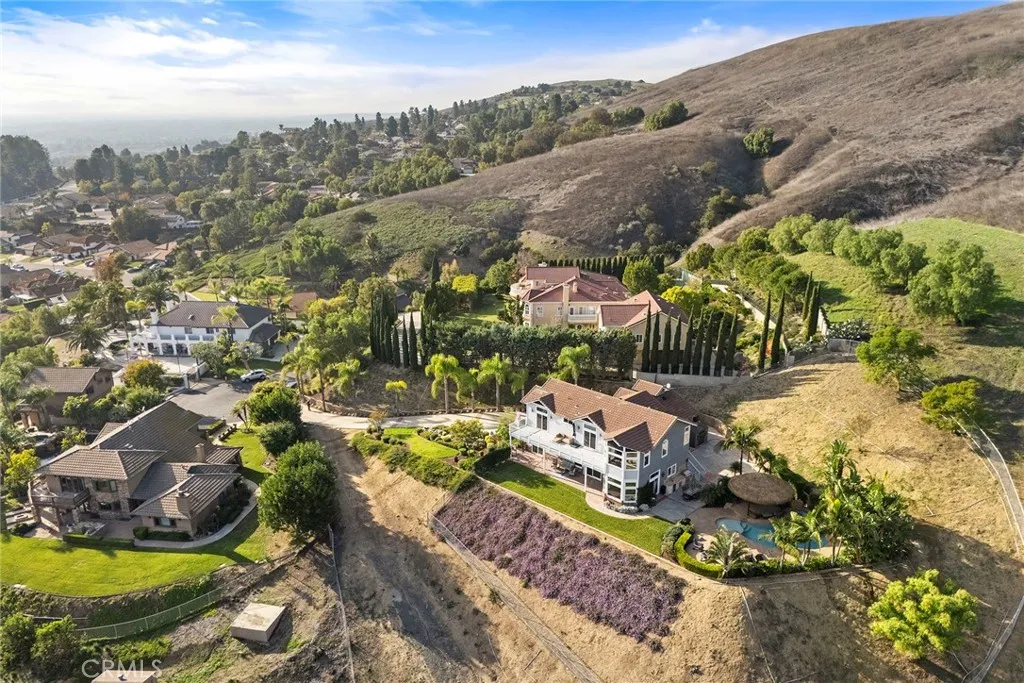 3871 Crest, Yorba Linda, California 92886 home-pic-22