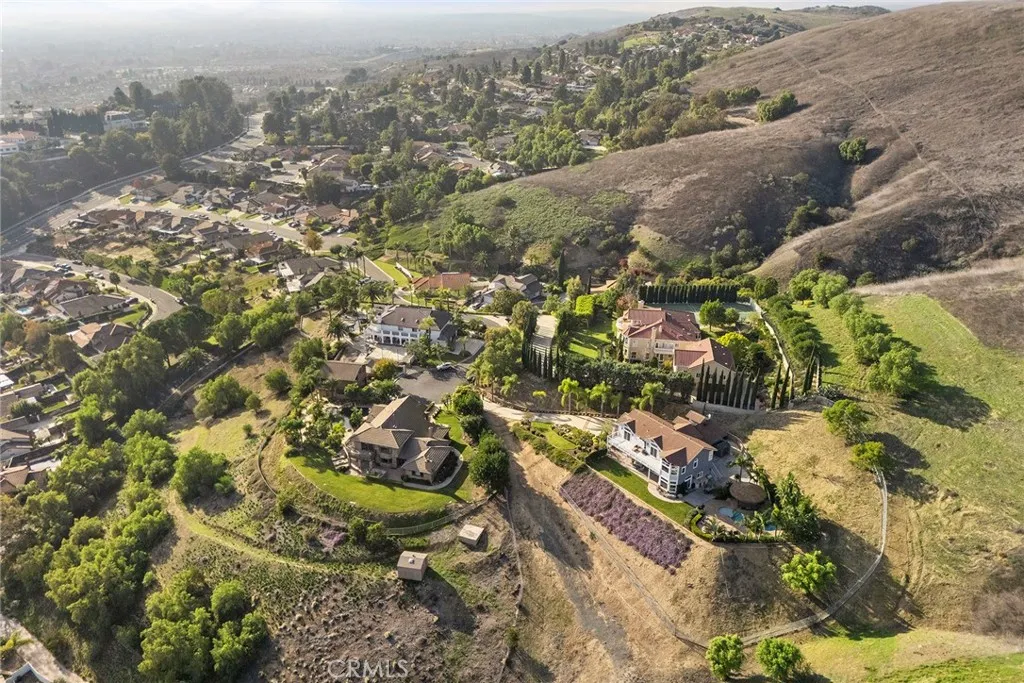 3871 Crest, Yorba Linda, California 92886 home-pic-21