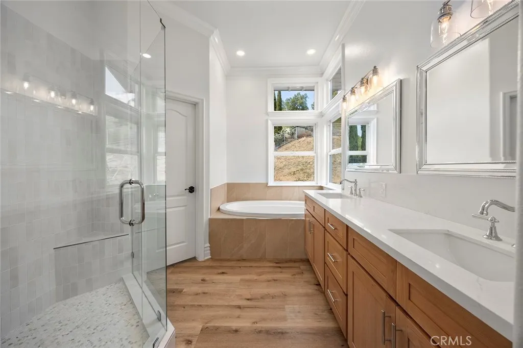 3871 Crest, Yorba Linda, California 92886 home-pic-35