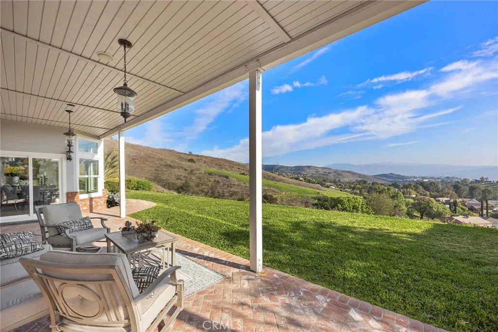 3871 Crest, Yorba Linda, California 92886 home-pic-53