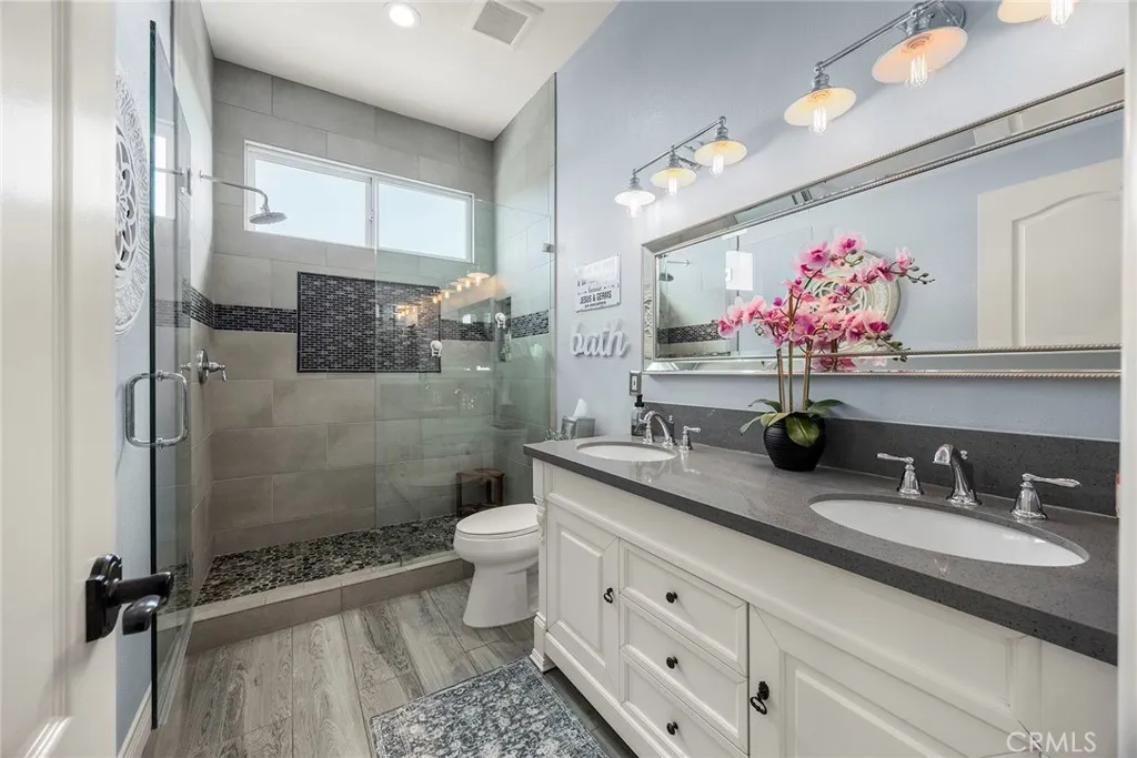 3871 Crest, Yorba Linda, California 92886 home-pic-31