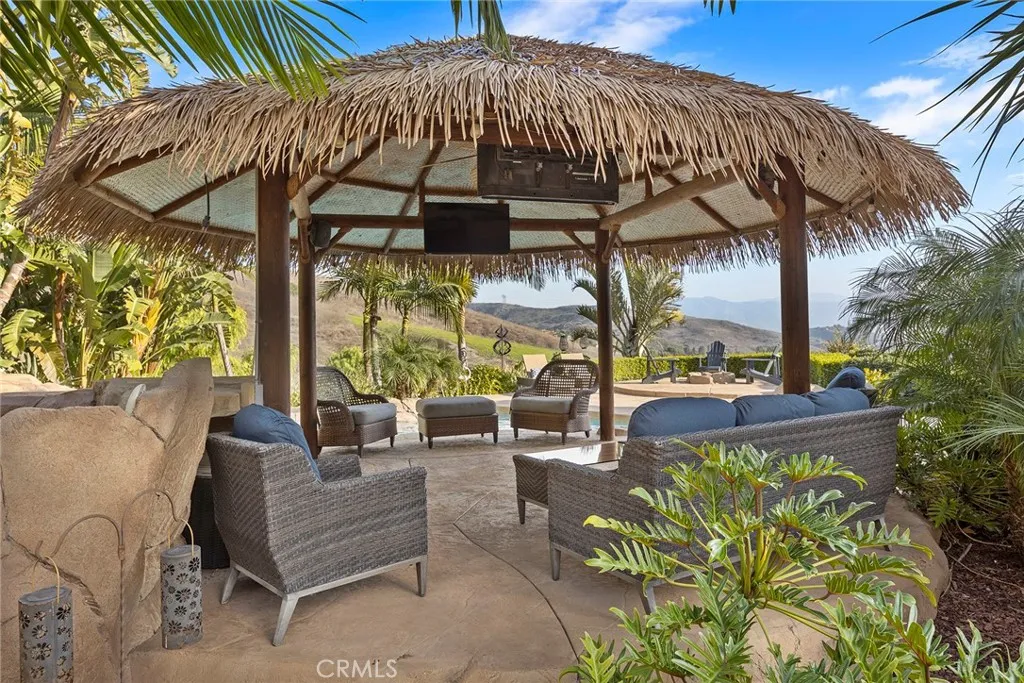3871 Crest, Yorba Linda, California 92886 home-pic-4