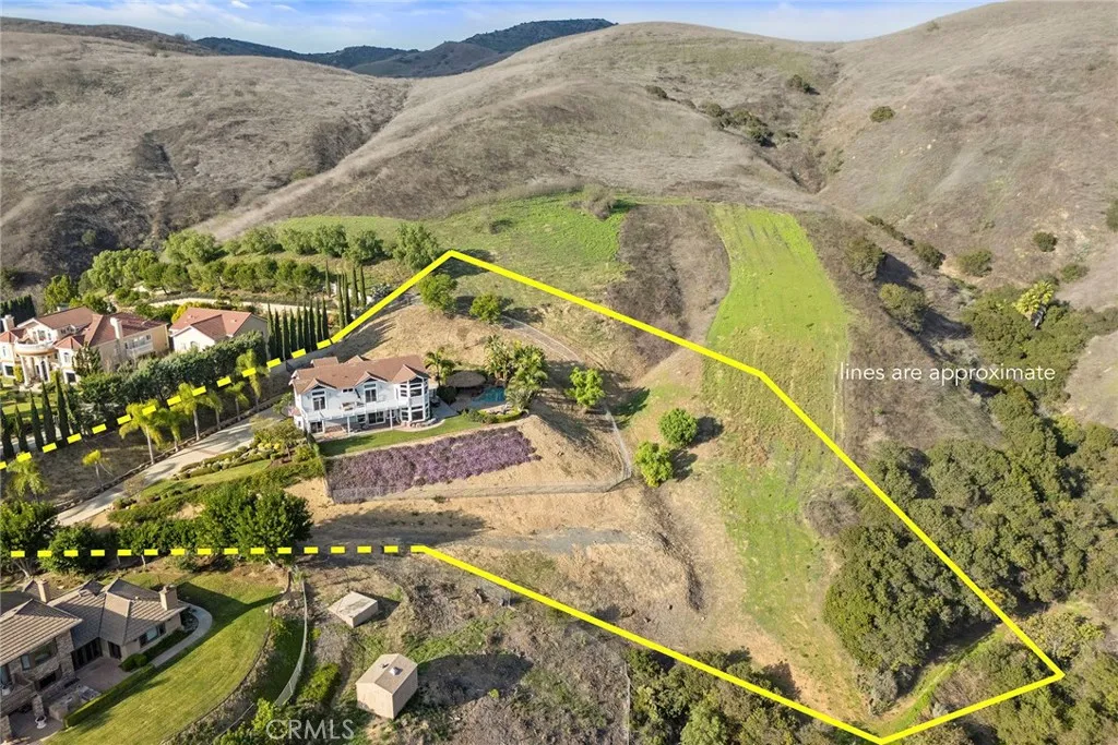 3871 Crest, Yorba Linda, California 92886 home-pic-5