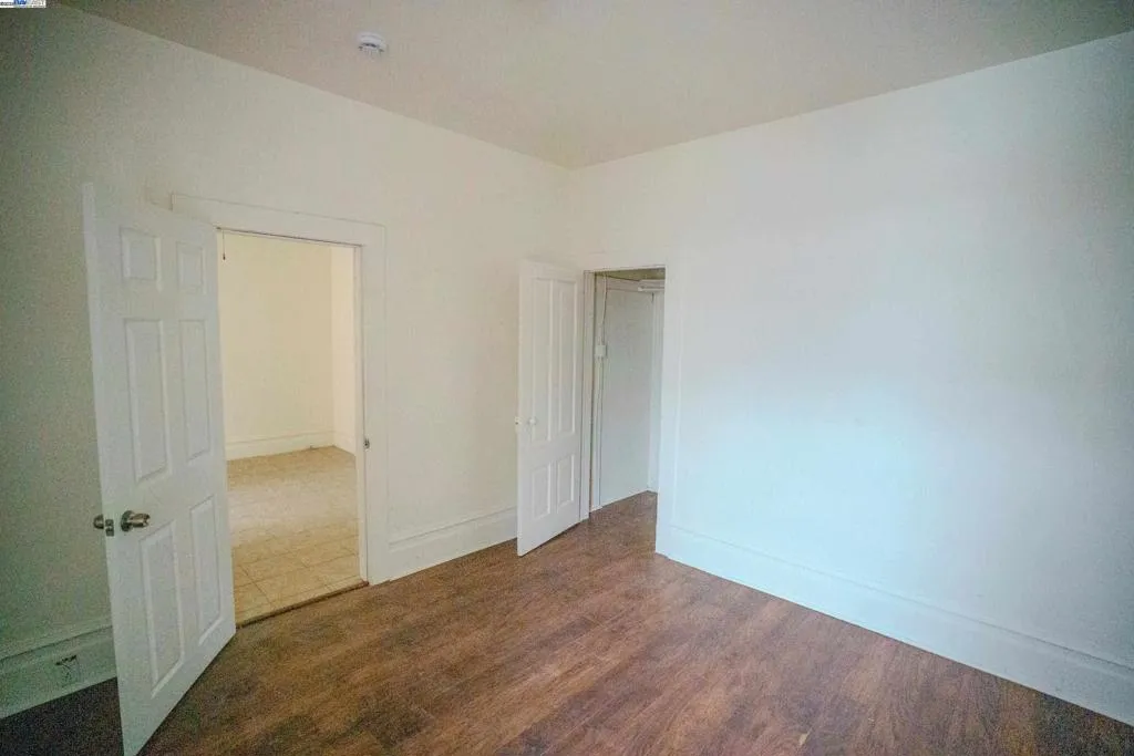 866 Isabella St, Oakland, California 94607 home-pic-11