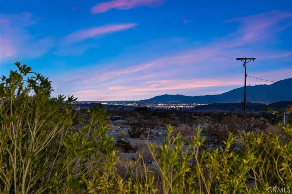 22700 Tamyran, Desert Hot Springs, California 92241 home-pic-8
