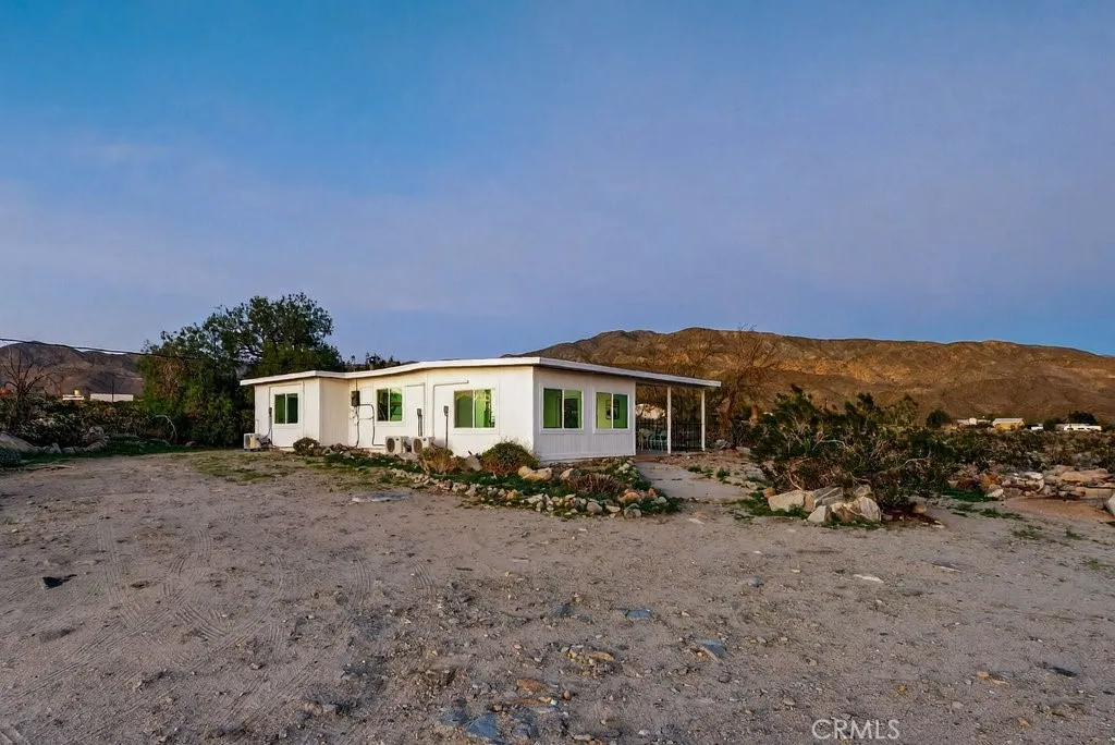 22700 Tamyran, Desert Hot Springs, California 92241 home-pic-2