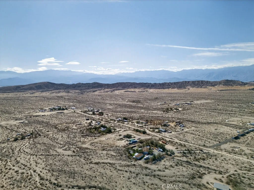 22700 Tamyran, Desert Hot Springs, California 92241 home-pic-55