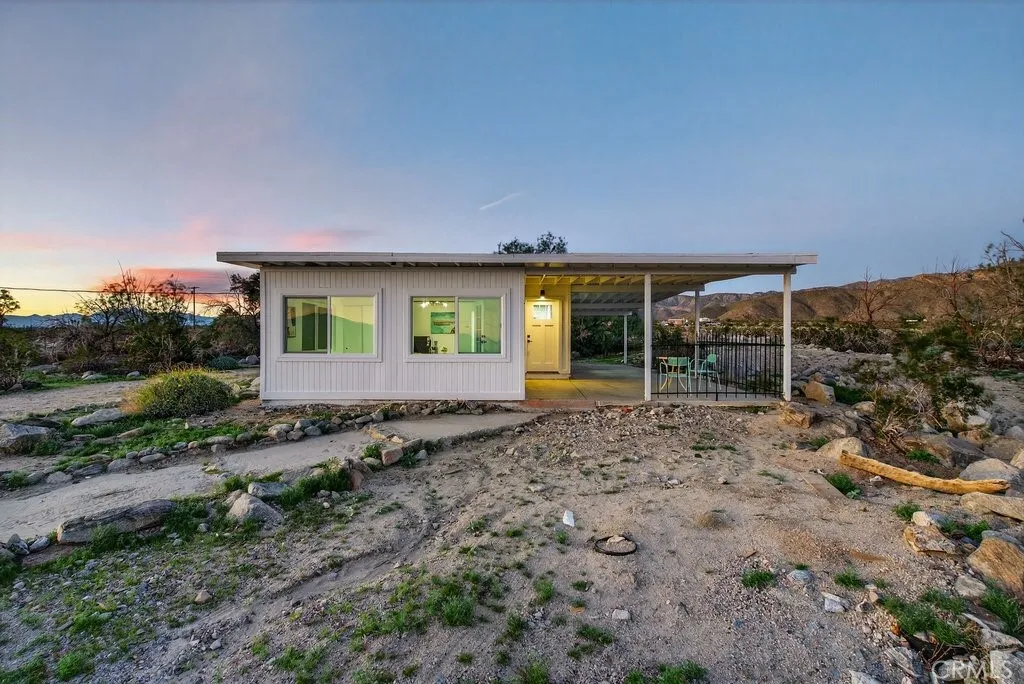 22700 Tamyran, Desert Hot Springs, California 92241 home-pic-9