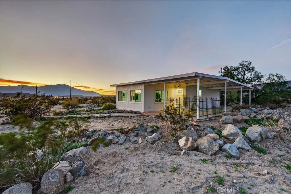 22700 Tamyran, Desert Hot Springs, California 92241 home-pic-3