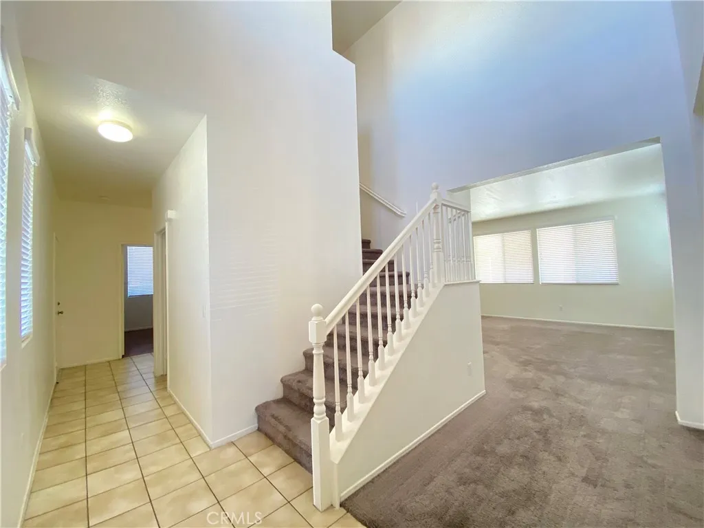 11971 Pepperwood, Victorville, California 92392 home-pic-2