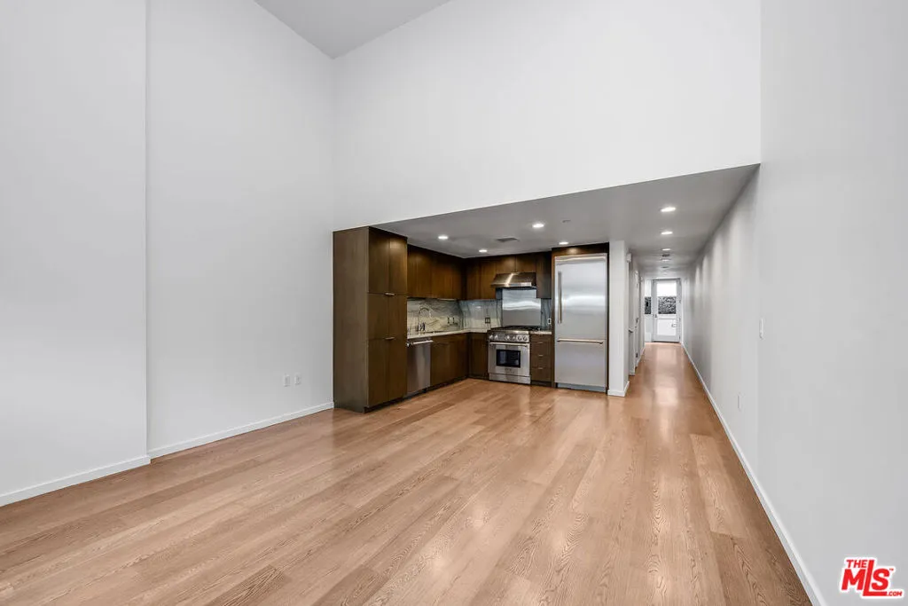 1705 Ocean Ave, Santa Monica, California 90401 home-pic-50