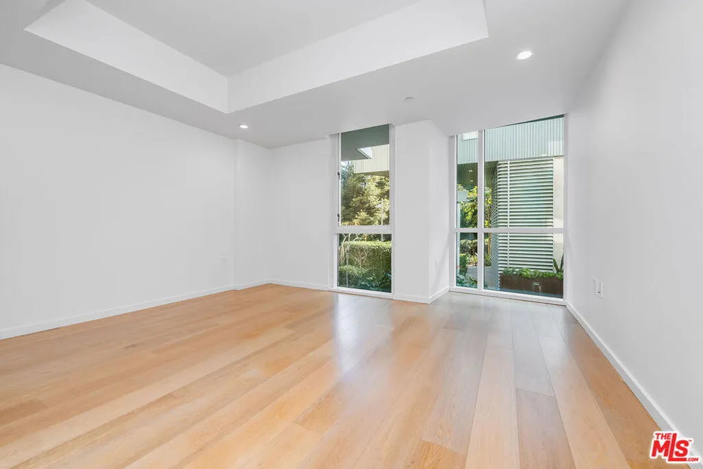 1705 Ocean Ave, Santa Monica, California 90401 home-pic-56