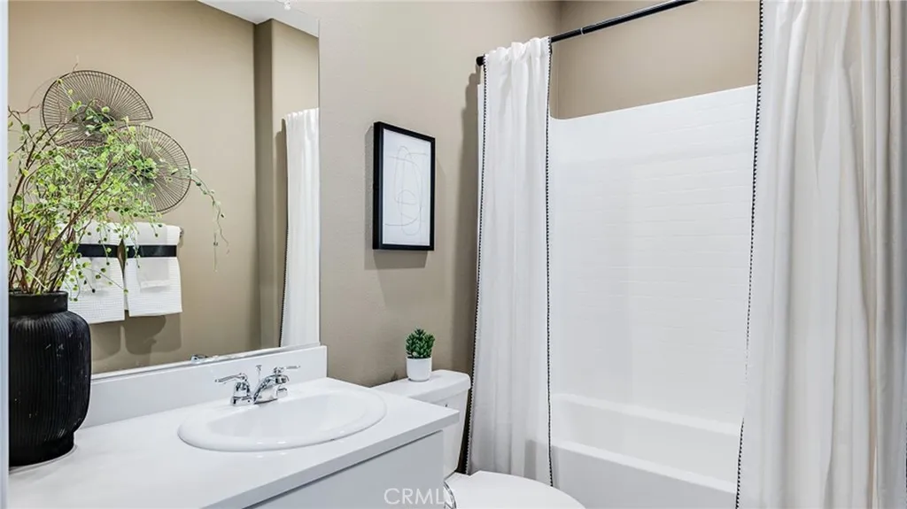 11385 North Star Lane, Desert Hot Springs, California 92240 home-pic-8