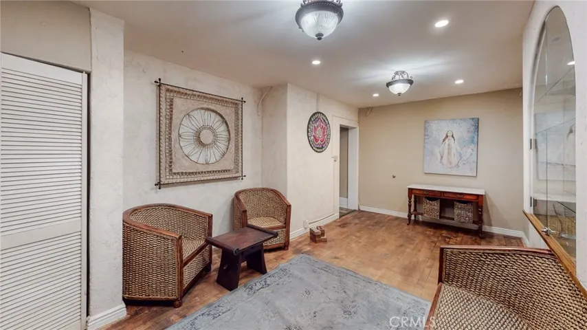 Downstairs entry from entry door