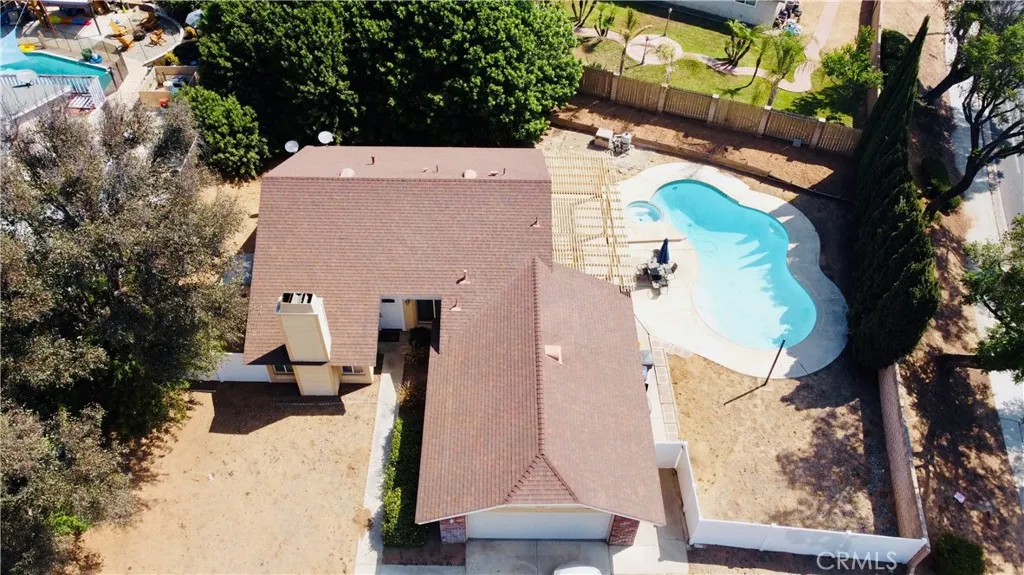 7707 Bolton Avenue, Riverside, California 92503 home-pic-9
