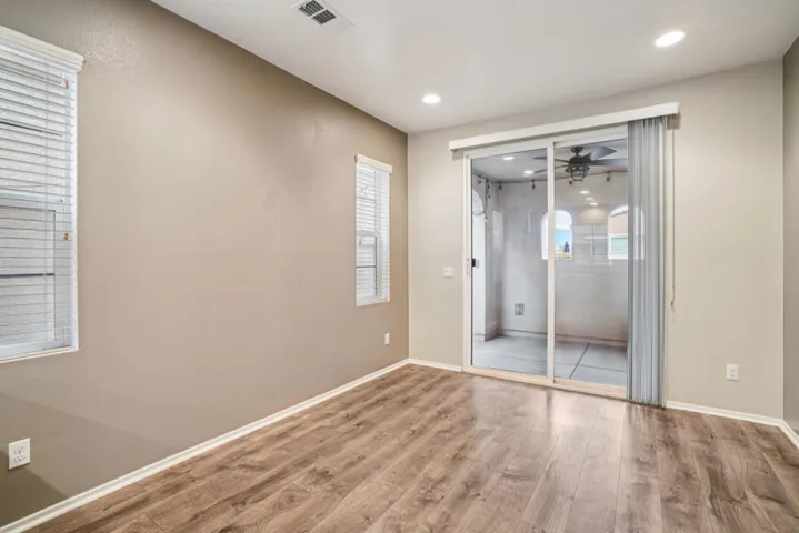 2-print-- 414 Via De La Paz-S0201-1-002