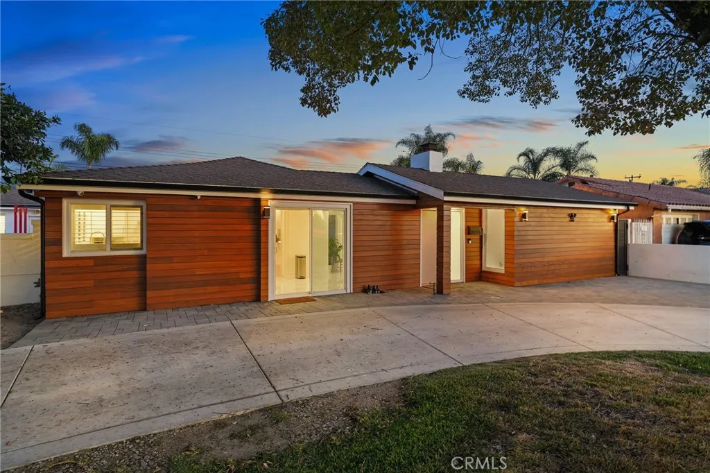 10214 Woodruff, Downey, California 90241 home-pic-0