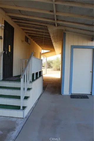 Breezeway between home and garage