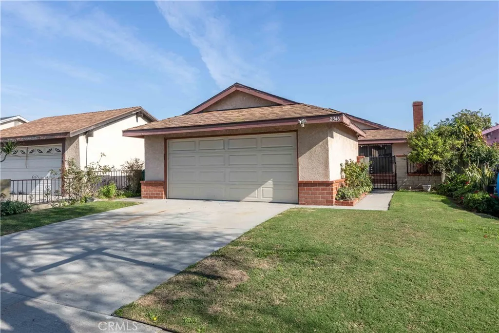 2346 Hayes Avenue, Long Beach, California 90810 home-pic-0