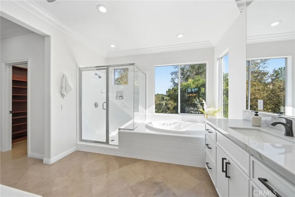 2 Sunswept Mesa, Aliso Viejo, California 92656 home-pic-33