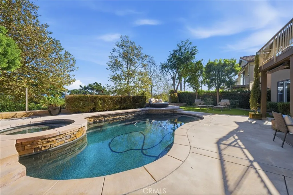 2 Sunswept Mesa, Aliso Viejo, California 92656 home-pic-0