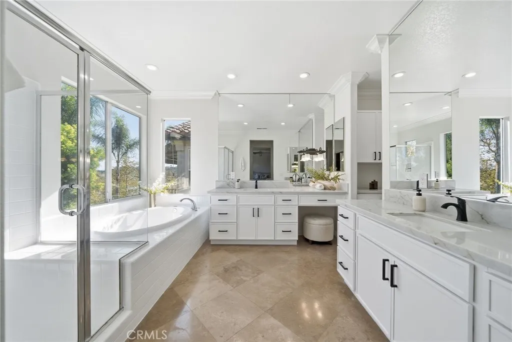 2 Sunswept Mesa, Aliso Viejo, California 92656 home-pic-31