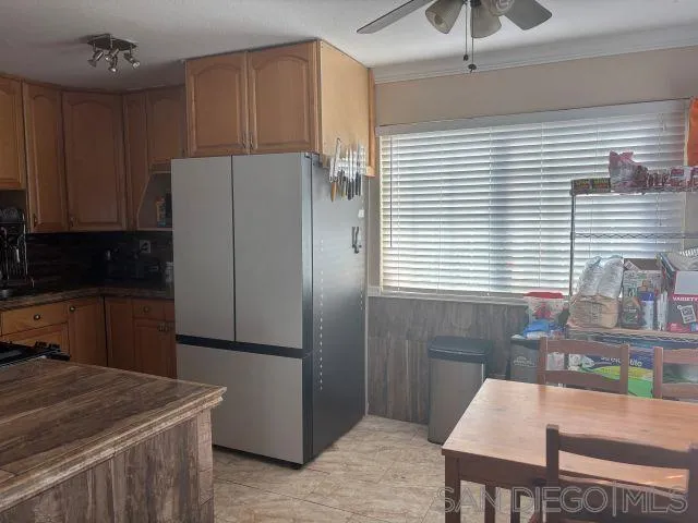 944 Maya St, Spring Valley, California 91977 home-pic-7