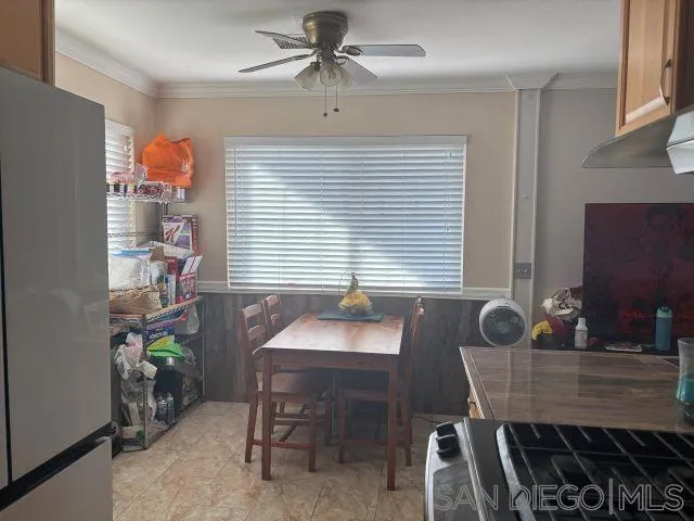 944 Maya St, Spring Valley, California 91977 home-pic-9