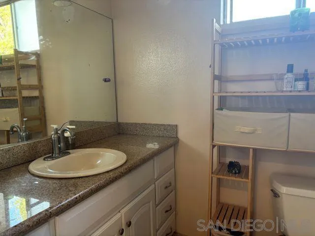 944 Maya St, Spring Valley, California 91977 home-pic-14