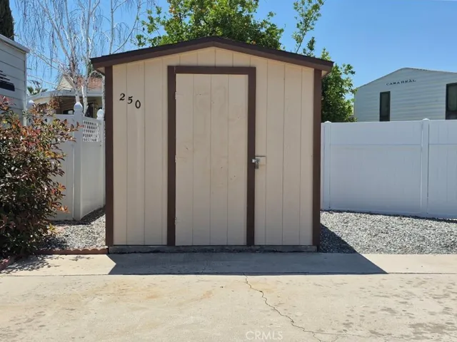 1295 S Cawston Avenue, Hemet, California 92545