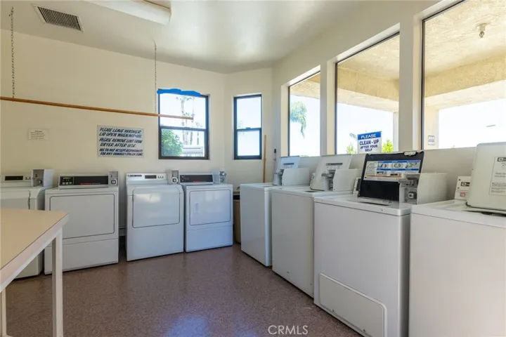 1295 S Cawston Avenue, Hemet, California 92545