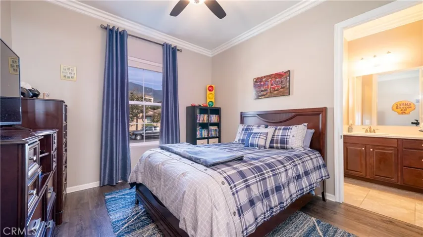 Bedroom With En-Suite