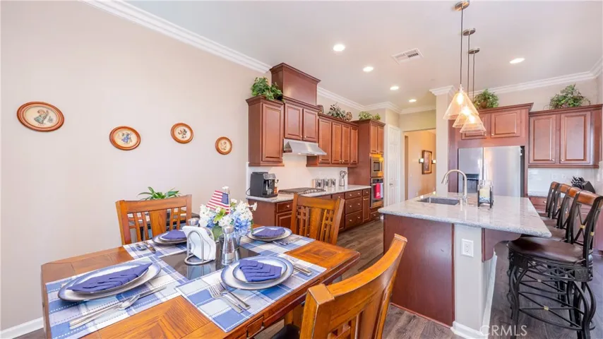 Breakfast Nook