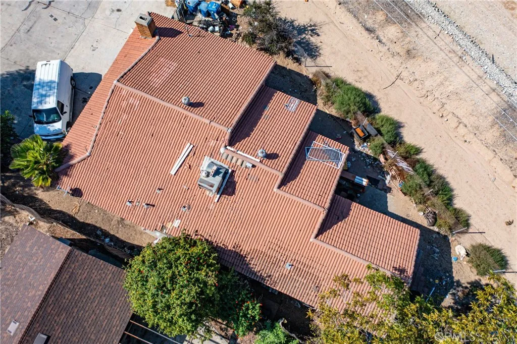 972 E Lynwood Drive, San Bernardino, California 92404 home-pic-8